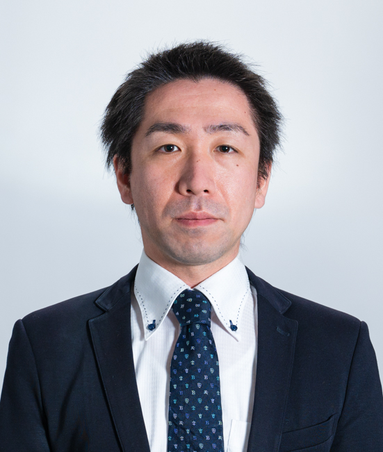 塚田 峻一